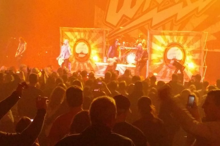 WARRANT on stage WARRANT on stage