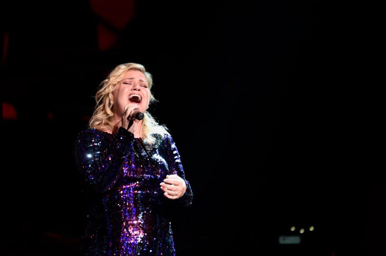 Kelly Clarkson