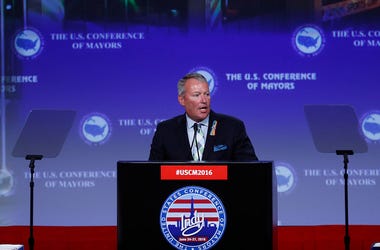 Mayor Dyer