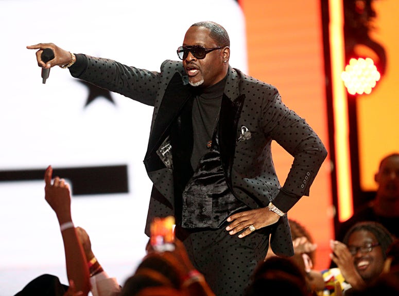 Johnny Gill sang Maze "Before I Let Go". Johnny Gill sang Maze "Before I Let Go".