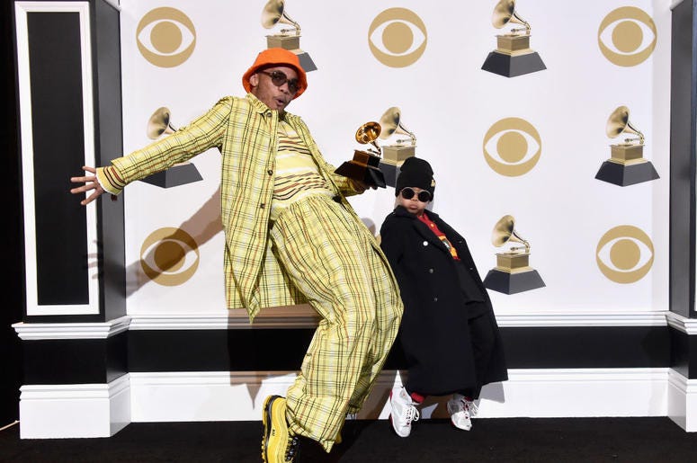 Anderson .Paak (L) and guest pose in the press room during the 61st Annual GRAMMY Awards at Staples Center on February 10, 2019 in Los Angeles, California Anderson .Paak (L) and guest pose in the press room during the 61st Annual GRAMMY Awards at Staples Center on February 10, 2019 in Los Angeles, California