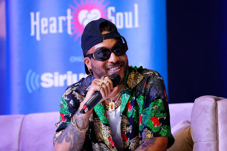 Ro James