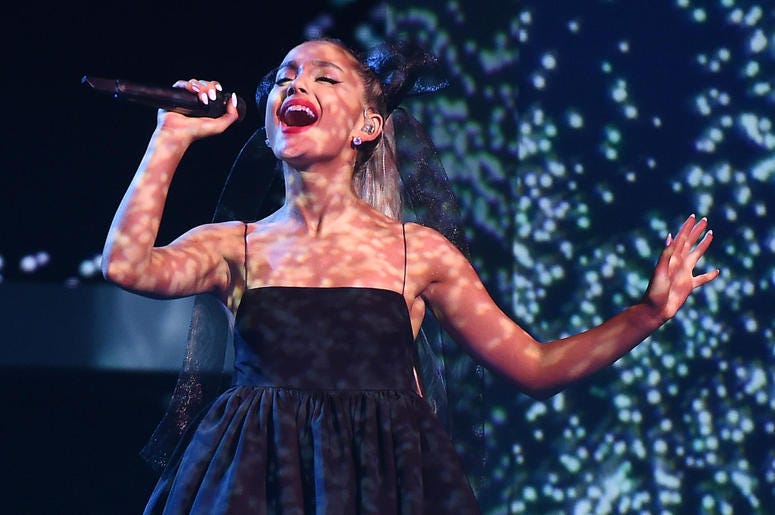 Ariana Grande performs at the 2018 Billboard Music Awards Ariana Grande performs at the 2018 Billboard Music Awards