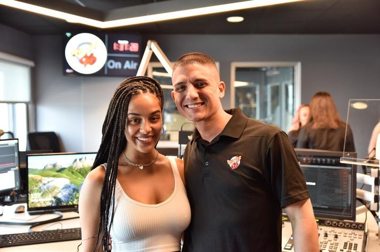 DJ JPS with Jorja Smith at Entercom Miami DJ JPS with Jorja Smith at Entercom Miami