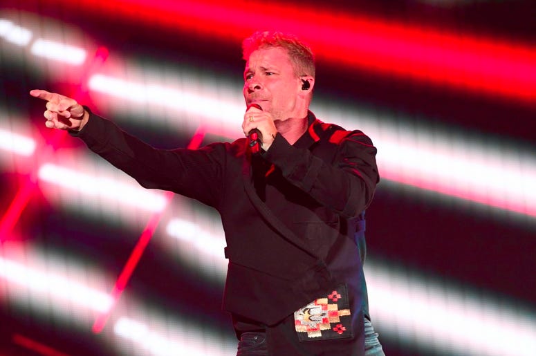 SUNRISE, FL- AUGUST 24: Brian Littrell performs at the Backstreet Boys DNA World Tour at BB&T Center in Sunrise, Florida on 8/24/2019. (Photo by Ron Elkman/USA TODAY NETWORK/Sipa USA) SUNRISE, FL- AUGUST 24: Brian Littrell performs at the Backstreet Boys DNA World Tour at BB&T Center in Sunrise, Florida on 8/24/2019. (Photo by Ron Elkman/USA TODAY NETWORK/Sipa USA)