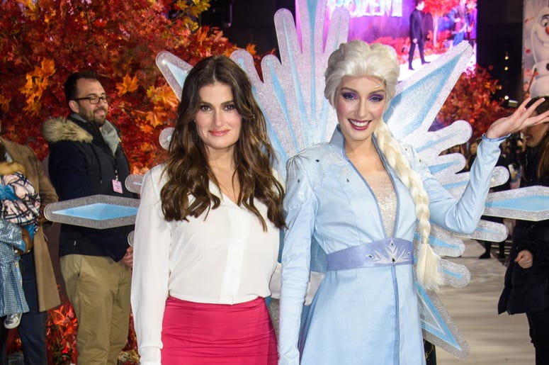 11/17/2019 - Kristoff, Anna, Josh Gad, Idina Menzel and Jonathan Groff, Elsa and Olaf (left to right) attending the Frozen 2 European Premiere held at BFI Southbank, London. (Photo by PA Images/Sipa USA) *** US Rights Only *** 11/17/2019 - Kristoff, Anna, Josh Gad, Idina Menzel and Jonathan Groff, Elsa and Olaf (left to right) attending the Frozen 2 European Premiere held at BFI Southbank, London. (Photo by PA Images/Sipa USA) *** US Rights Only ***