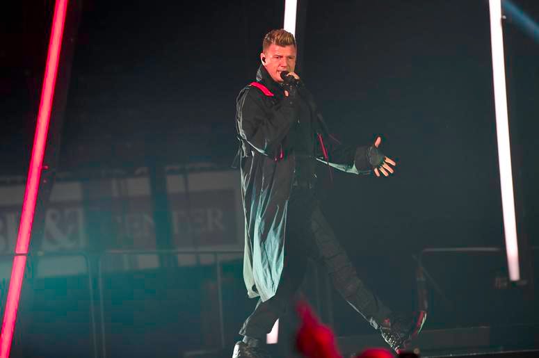 SUNRISE, FL- AUGUST 24: Nick Carter performs at the Backstreet Boys DNA World Tour at BB&T Center in Sunrise, Florida on 8/24/2019. (Photo by Ron Elkman/USA TODAY NETWORK/Sipa USA) SUNRISE, FL- AUGUST 24: Nick Carter performs at the Backstreet Boys DNA World Tour at BB&T Center in Sunrise, Florida on 8/24/2019. (Photo by Ron Elkman/USA TODAY NETWORK/Sipa USA)