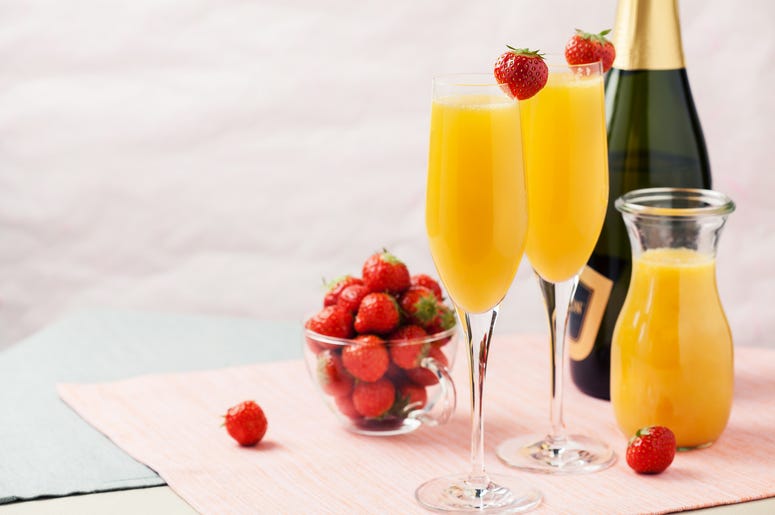 Strawberry Pineapple Mimosa Recipe | FM 101.9