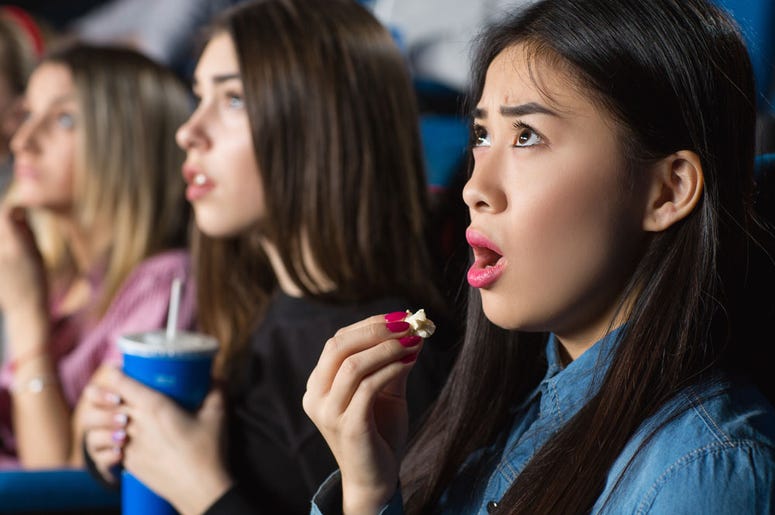 movie-theater-girls movie-theater-girls
