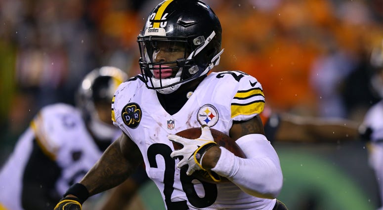 Running back Le'Veon Bell Running back Le'Veon Bell
