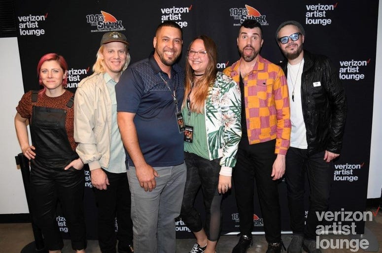 Neon Trees