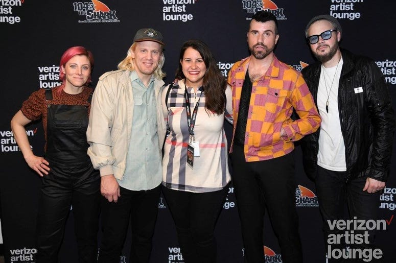 Neon Trees