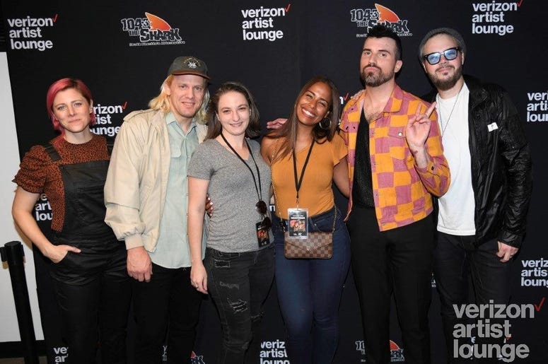 Neon Trees