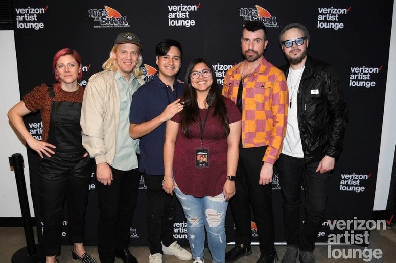 Neon Trees