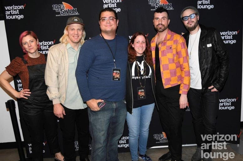 Neon Trees