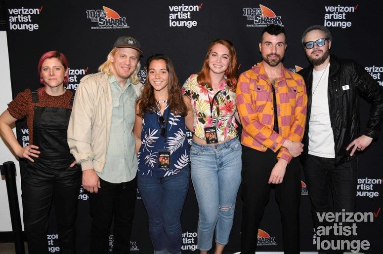 Neon Trees