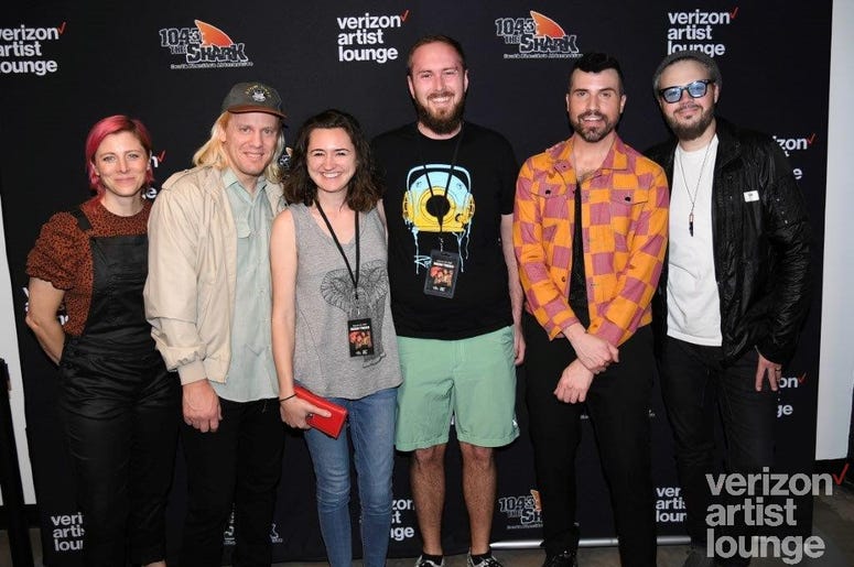 Neon Trees