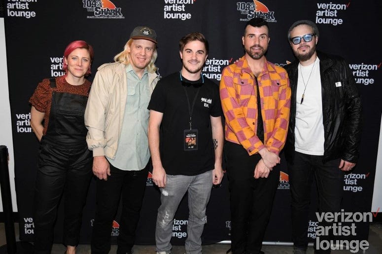 Neon Trees