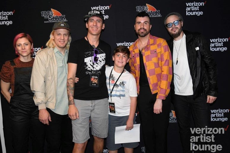 Neon Trees