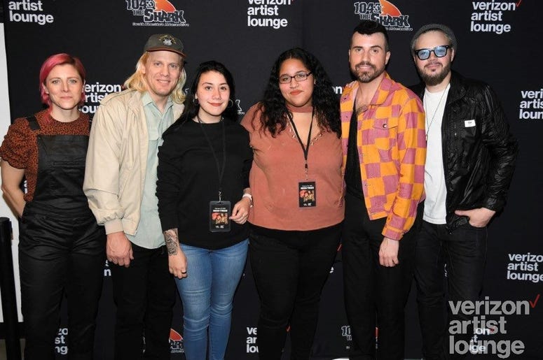 Neon Trees
