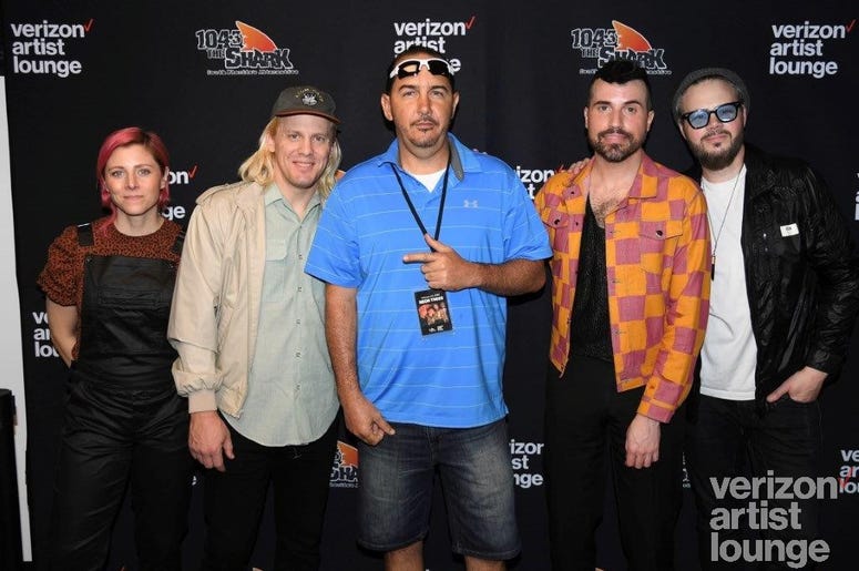 Neon Trees