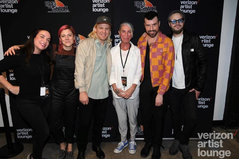 Neon Trees