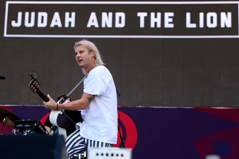 Judah Akers lead singer of Judah and the Lion performs Judah Akers lead singer of Judah and the Lion performs