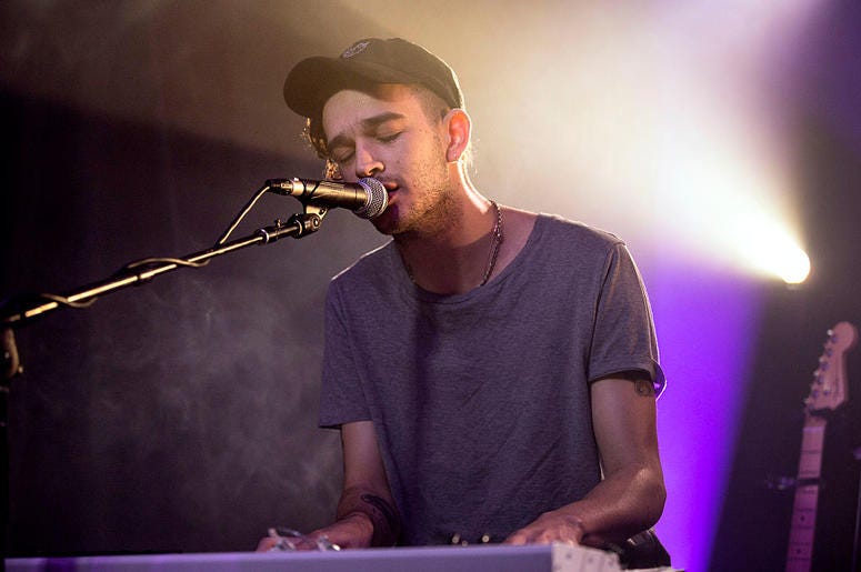 Matthew Healy of The 1975 performs during an Absolute Radio Session at Absolute Radio on August 31, 2016 in London, England Matthew Healy of The 1975 performs during an Absolute Radio Session at Absolute Radio on August 31, 2016 in London, England