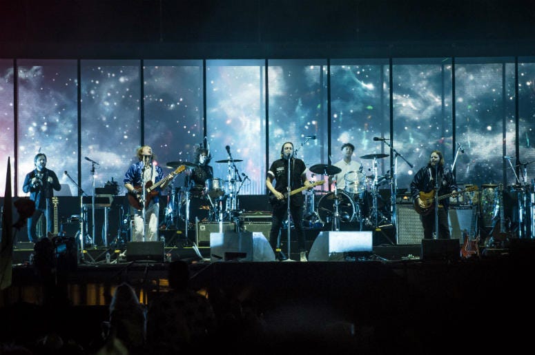 Arcade Fire perform live on stage on day 3 of the Isle of Wight Festival 2017 Arcade Fire perform live on stage on day 3 of the Isle of Wight Festival 2017