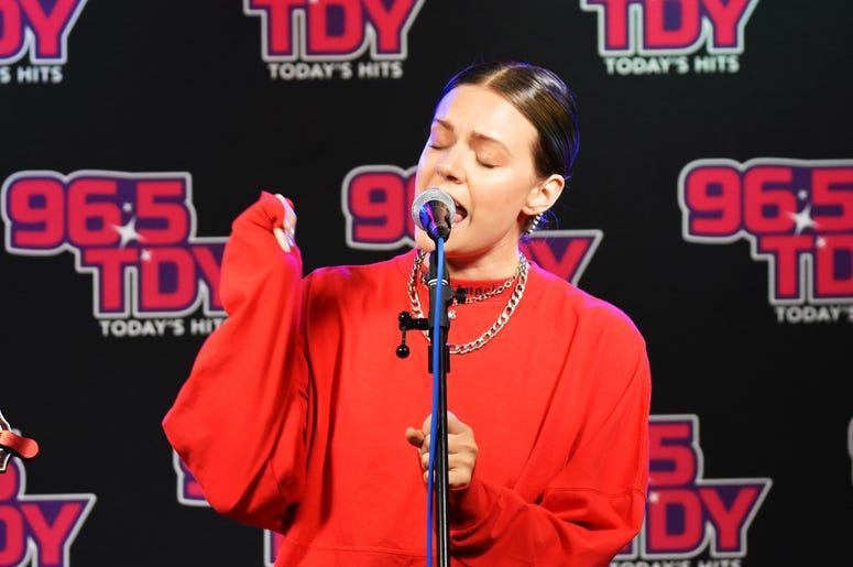 Tove Lo @ TDY Performance Lounge See Tove Lo's Performance Pics