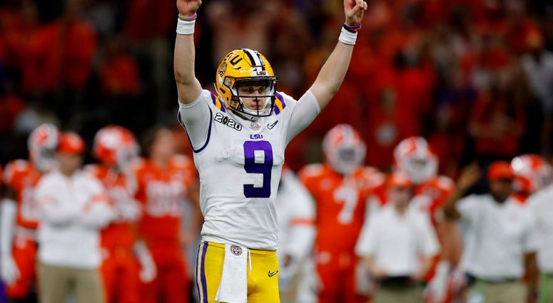 Joe-Burrow-LSU-GettyImages-1199365037.jpg
