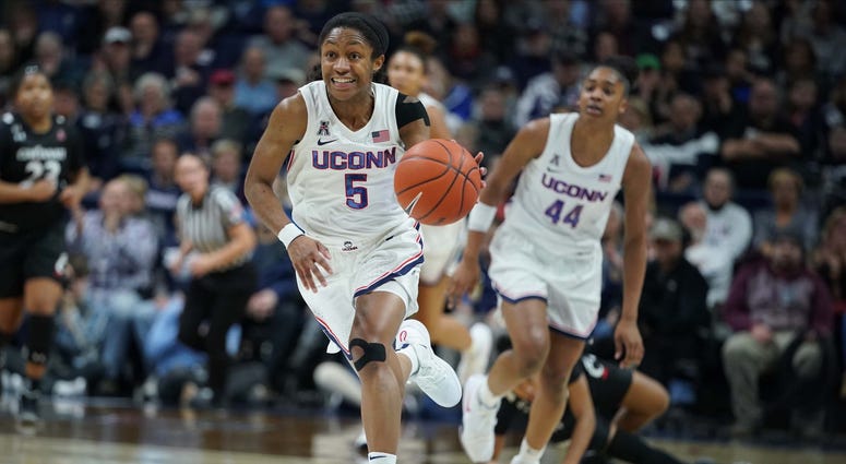 UConn-WBB-Crystal-Dangerfield-USATSI_13976718_168384717_lowres.jpg