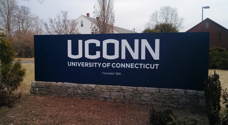 uconn-sign-jenneen-lee-wtic-photo.jpg uconn-sign-jenneen-lee-wtic-photo.jpg