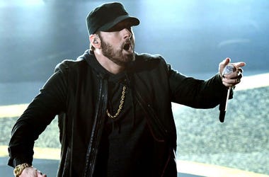Eminem-GettyImages-12051589.jpg