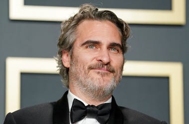 Joaquin-Phoenix-GettyImages-1205193023.jpg