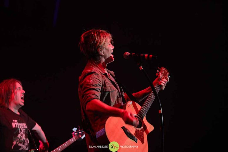 Goo-Goo-Dolls-All-Star-Xmas.jpg
