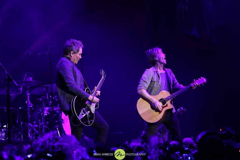 Goo-Goo-Dolls-All-Star-Xmas.jpg
