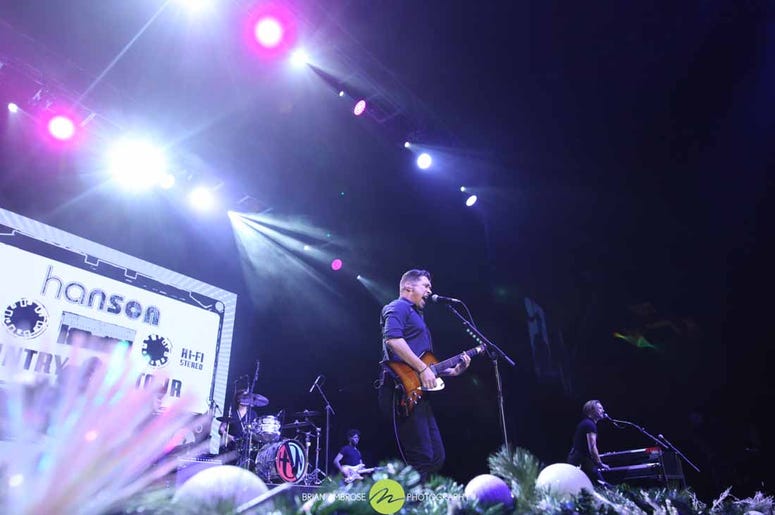 Hanson-All-Star-Xmas.jpg