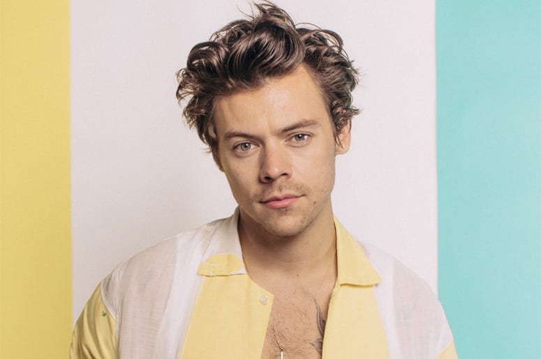 HarryStyles-PromoPhoto_Hele.jpg