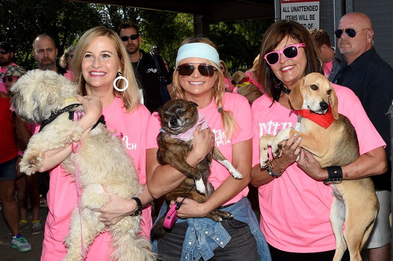Mayor of Nashville Megan Barry, singer-songwriter Miranda Lambert, and Beverly Lambert attend the Miranda MuttNation March at Nissan Stadium Mayor of Nashville Megan Barry, singer-songwriter Miranda Lambert, and Beverly Lambert attend the Miranda MuttNation March at Nissan Stadium