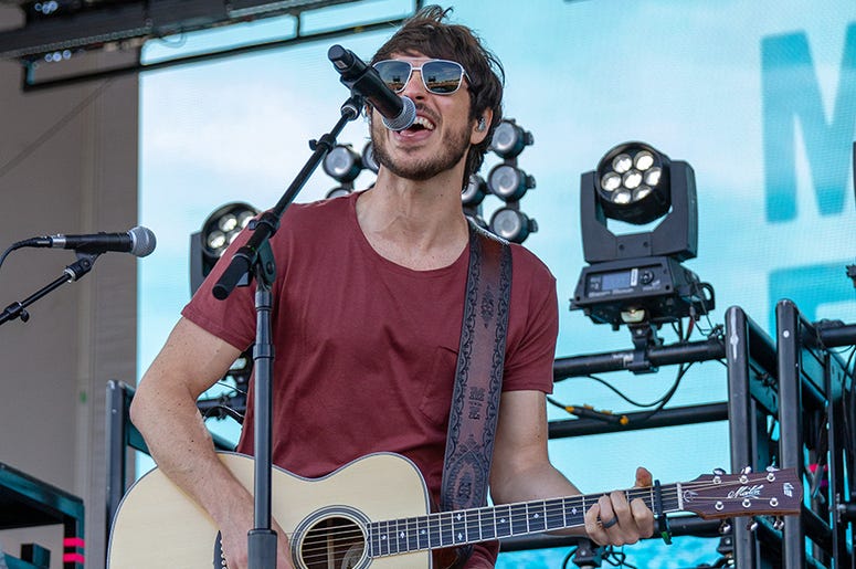 Morgan Evans at LakeShake 19 by Allison Cipra Photography Morgan Evans at LakeShake 19 by Allison Cipra Photography