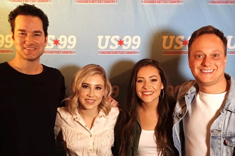 Maddie and Tae With SNR Maddie and Tae With SNR