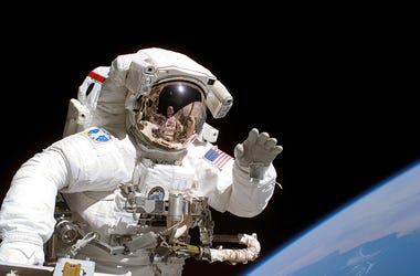 Travis Tritt, Astronauts, International Space Station, Singing, Video, Viral, Mission, It's a Great Day to Be Alive