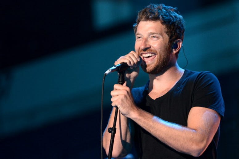 Brett Eldredge, NBC Sports, Chicago, COVID-19, Fundraising