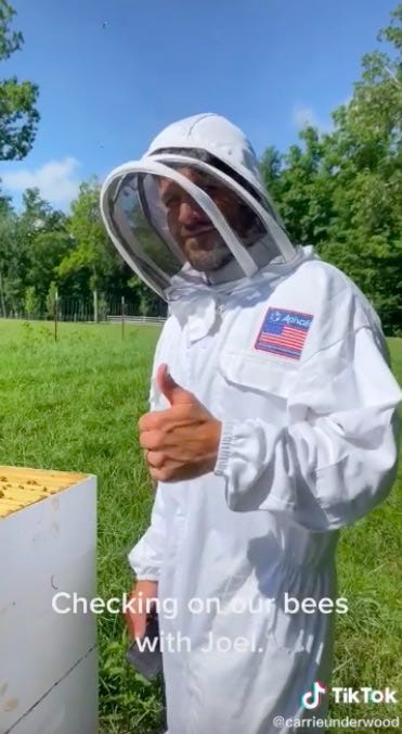 Carrie Underwood, Mike Fisher, Beekeeping