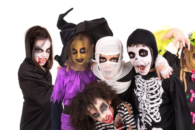 Costumes Costumes