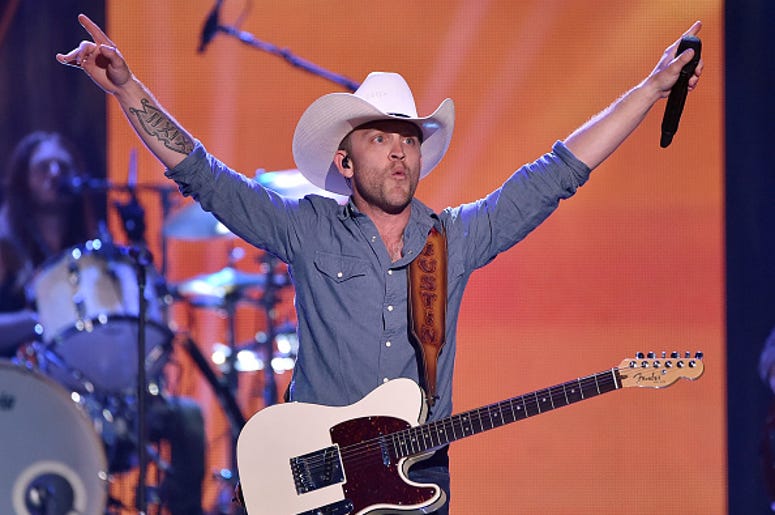 Justin Moore, Country Countdown USA, Lon Helton, US*99, Sunday Night, Why We Drink, Top 5, Song, Country Music