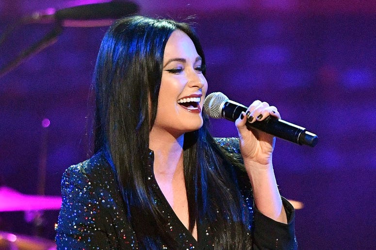 Kacey Musgraves singing Kacey Musgraves