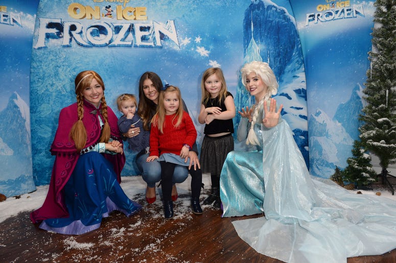Frozen-Elsa Frozen-Elsa