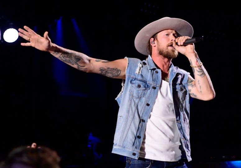 Brian Kelley of FGL renews vows Brian Kelley of FGL